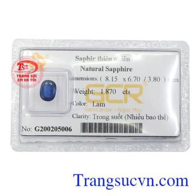 Đá sapphire ép vỉ cát khí là viên đá được mọi người lựa chọn đeo bên mình như lá bùa hộ mệnh cho bản thân.