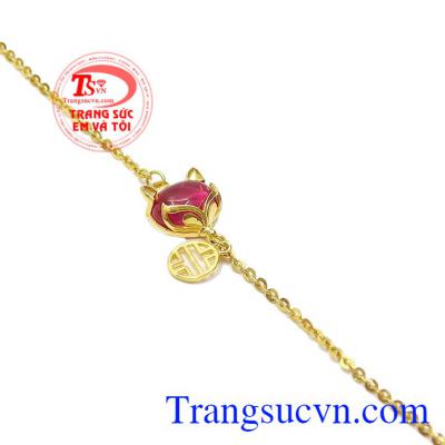 Hồ ly là loài vô cùng khôn khéo, thông minh và lanh lợi. Lắc tay hồ ly quyến rũ