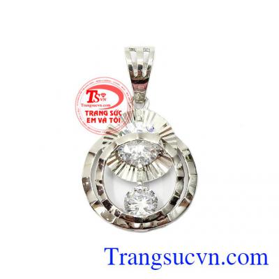 Mặt dây nữ vàng trắng trang nhã là sản phẩm mẫu mã mới nhập khẩu Hàn Quốc được nhiều khách hàng yêu thích,Mặt dây nữ vàng trắng trang nhã