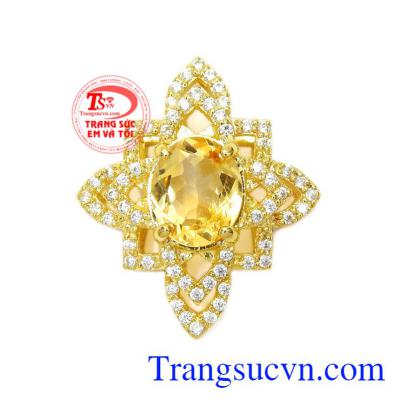 Mặt dây thạch anh vàng độc đáo là sản phẩm mới của trang sức Em và Tôi với thiết kế đặc sắc và vô cùng độc đáo. 