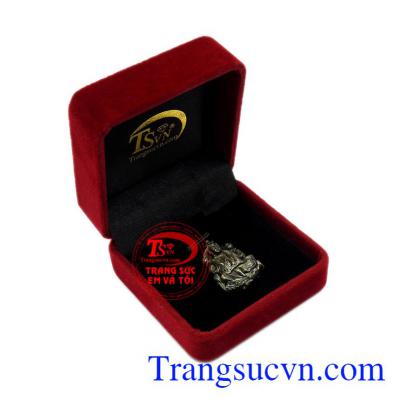 Mặt phật Quan Âm Sapphire an nhiên