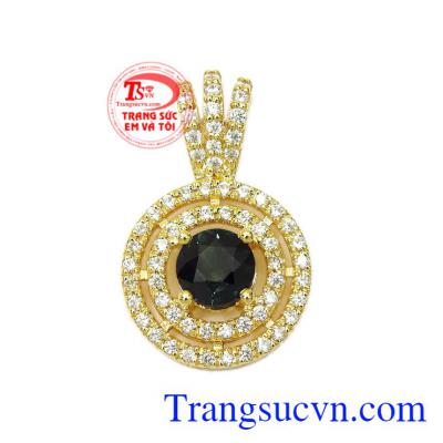 Mặt Sapphire nữ hoàng ánh sáng