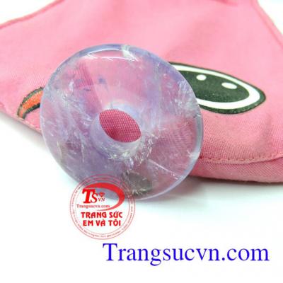 Phù hợp với mọi lứa tuổi, hợp thời trang, thích hợp làm mặt dây.