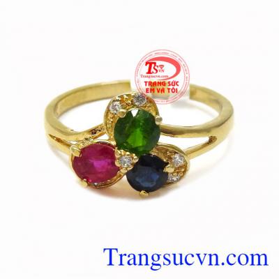 Nhẫn nữ gắn đá quý tự nhiên