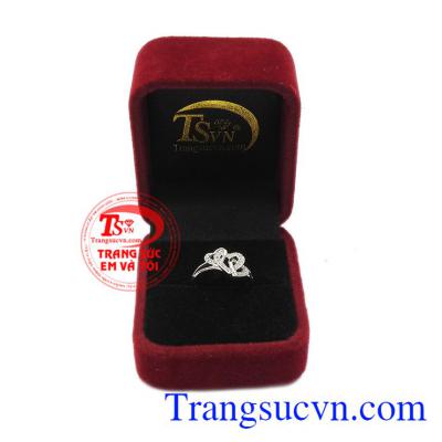 Ai là phụ nữ thì cũng khát khao về mái ấm gia đình. Nhẫn nữ hạnh phúc lớn