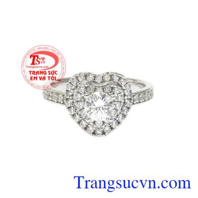 Nhẫn vàng trắng trái tim hạnh phúc mang đến cho người dùng một sản phẩm hoàn hảo đến từng chi tiết.