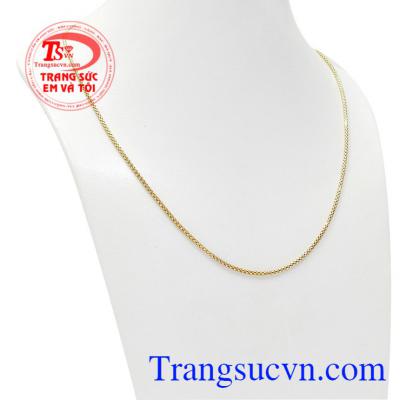 Vàng Ý 75k dây chuyền được thiết kế trên công nghệ hiện đại.
