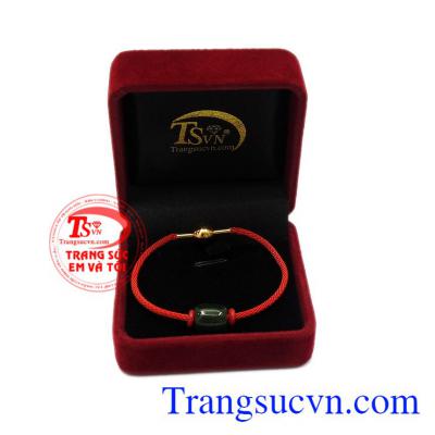Ngọc nepherite thiên nhiên có nhiều tác dụng trong phong thủy. Vòng tay lu thống nepherite đẹp