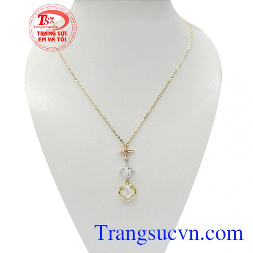 Dây chuyền liền mặt sang trọng