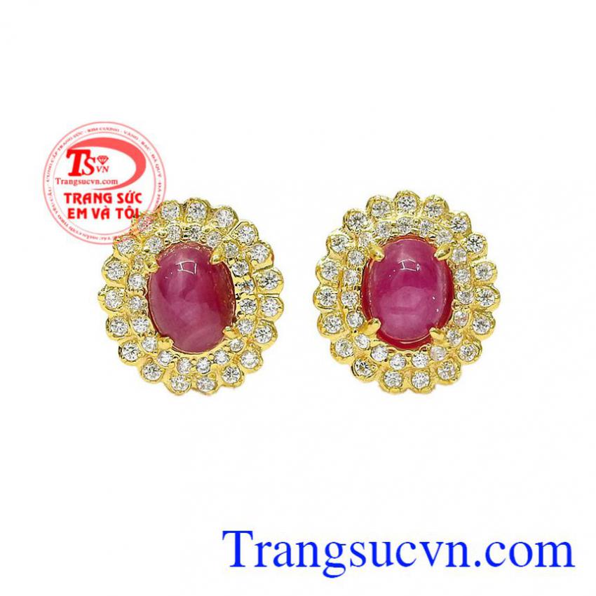Hoa tai ruby nữ hoàng