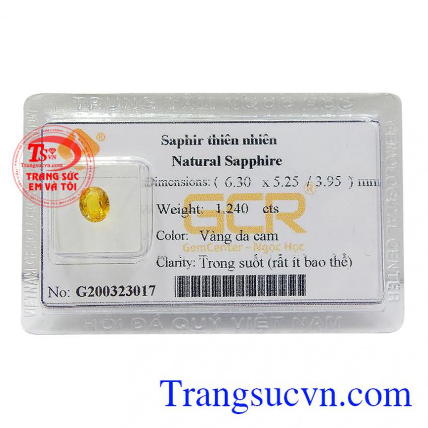 Sapphire vàng ép vỉ niềm tin