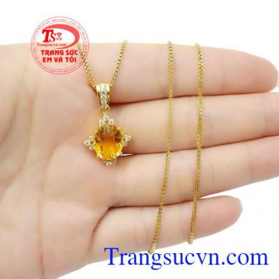 Đây là một món trang sức ý nghĩa mà bạn có thể dành tặng cho chính mình hoặc người thân yêu,Bộ dây Citrine nổi bật