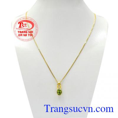 Bộ dây Peridot thanh lịch là bộ dây chuyền được thiết kế sang trọng, tinh tế, kiểu dáng thời trang,Bộ dây Peridot thanh lịch