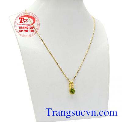 Đá Peridot hợp mệnh mang đến sự bình an, may mắn và tài lộc cho chủ nhân,Bộ dây Peridot thanh lịch