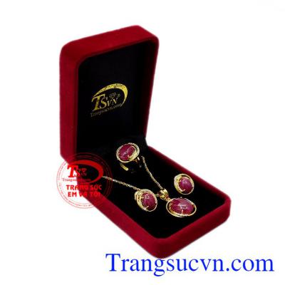Bộ trang sức Ruby nổi bật 