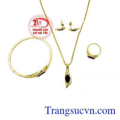 Bộ trang sức Sapphire nổi bật