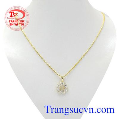 Bộ trang sức vàng tây lấp lánh