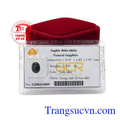Viên Sapphire có màu lục sẫm mang vẻ huyền bí, sang trọng,Đá Saphir mài giác