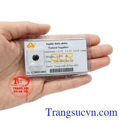 Trang sức có gắn đá Sapphire tượng trưng cho sự giàu sang, ấm no và thành công trong cuộc sống,Đá Saphira đẹp