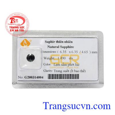 Đá Saphira đẹp từ xa xưa đã được rất nhiều người ưa chuộng coi như lá bùa hộ mệnh cho chủ nhân,Đá Saphira đẹp