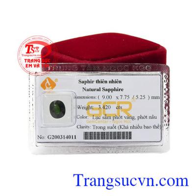 Sản phẩm là món quà có giá trị cao cả về mặt tinh thần lẫn vật chất mang lại may mắn cho người sử dụng. Đá Sapphire ép vỉ tinh tế