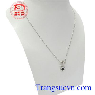 Sản phẩm nhập khẩu nguyên chiếc với kiểu dáng sang trọng, thời trang và đẳng cấp