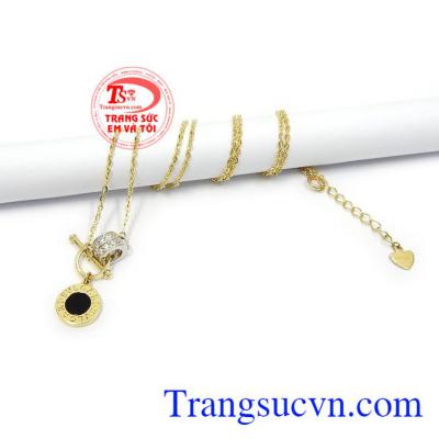 Dây chuyền nữ vàng phù hợp nhiều kiểu trang phục và lứa tuổi khác nhau