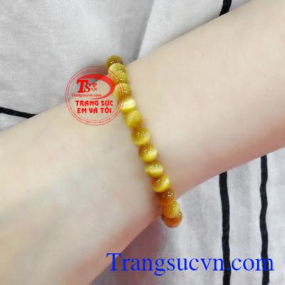 Đá mắt hổ là sản phẩm thích hợp làm quà tặng cho người thân và bạn bè mang mệnh Kim và Thủy,Đôi vòng tay mắt hổ 5 ly