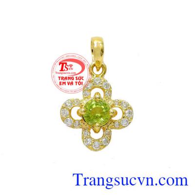 Mặt dây peridot yên bình