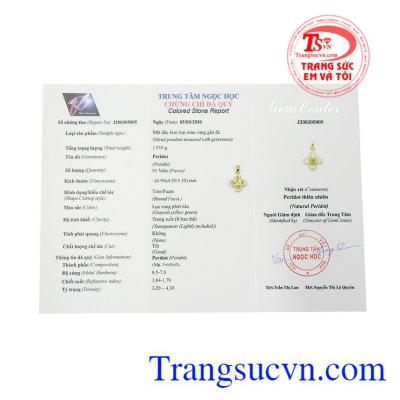 Mặt dây peridot yên bình chính là món quà đầy ý nghĩa để dành tặng cho người phụ nữ của bạn. 