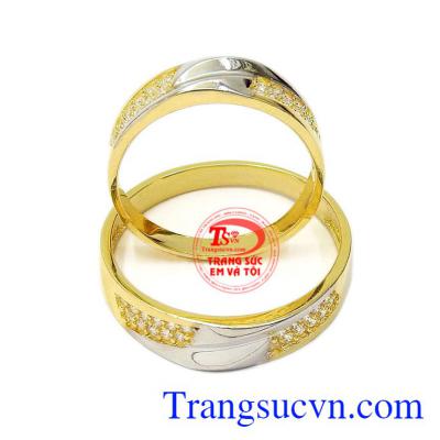 Sản phẩm thuộc top các sản phẩm bán chạy, được nhiều các cặp đôi yêu thích. Nhẫn cưới tình yêu mật ngọt