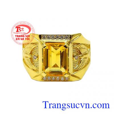 Sự kết hợp hoàn hảo mang đến vẻ nam tính, mạnh mẽ cho phái mạnh,Nhẫn nam thạch anh vàng đẳng cấp