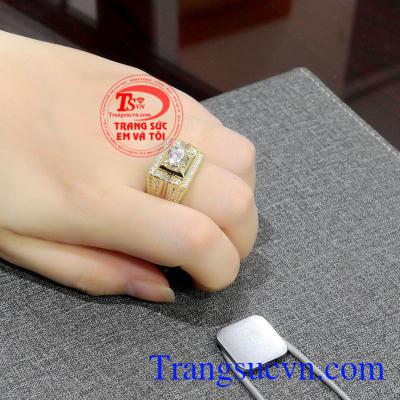 Sản phẩm thích hợp làm quà tặng cho người thân và bạn bè,Nhẫn nam vàng kiểu cách