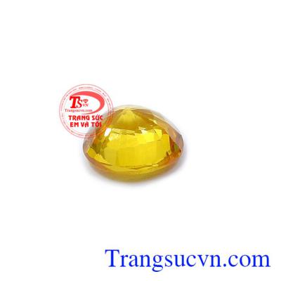 Vì vậy sapphire vàng được ưa chuộng sử dụng nhiều trong chế tác trang sức phong thủy.