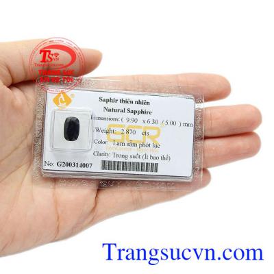 Đá sapphire thiên nhiên là viên đá của trí tuệ, giúp mang lại sự học hỏi, sự nhạy bén về tinh thần không chỉ vậy nó còn đem lại may mắn cho người sử dụng. Sapphire tự nhiên
