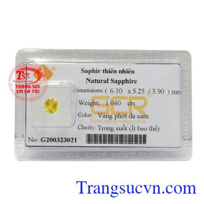 Sapphire vàng ép vỉ an yên với vẻ đẹp lấp lánh như ánh mặt trời thường được sử dụng để gắn lên mặt dây, nhẫn, hoa tai đeo sang trọng, thời trang và quý phái