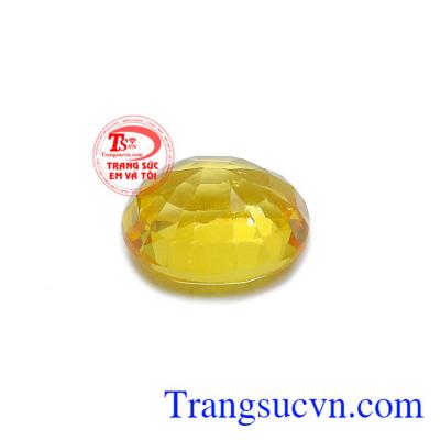 Sapphire vàng ép vỉ cát tường bền đẹp, chất lượng, mang lại nét phong cách riêng cho phái đẹp