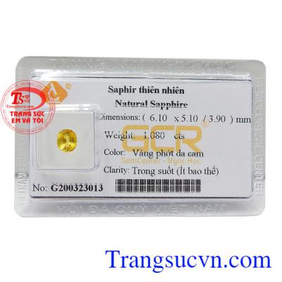 Sapphire vàng ép vỉ quyền lực