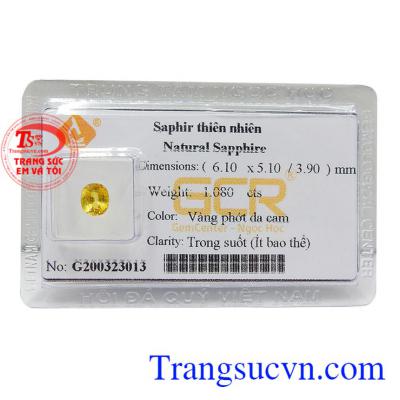 Sapphire vàng ép vỉ quyền lực chứa các sức mạnh vĩ đại là niềm tin, hi vọng và tình yêu