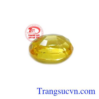 Saphire cũng là món quà đặc biệt ý nghĩa cho người bạn yêu thương.