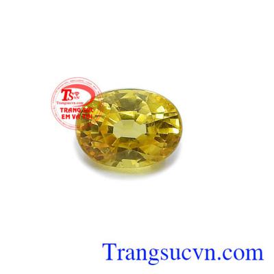 Vì vậy, Sapphire thường được kết hợp với vàng hoặc bạc làm trang sức đeo sang trọng, thời trang và là lá bùa hộ mệnh cho mỗi người