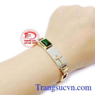 Lắc tay vàng thánh giá bình an là món quà tặng tuyệt vời cho người bạn yêu thương vào những dịp ý nghĩa.