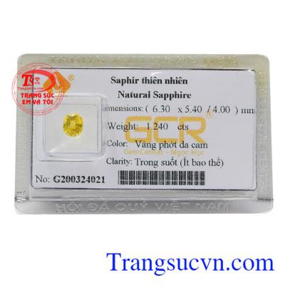 Sapphire vàng ép vỉ mạnh mẽ