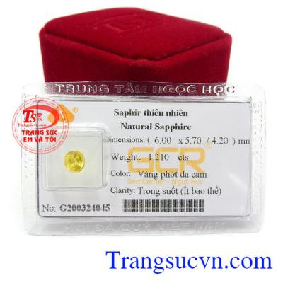 Sapphire vàng là viên đá của tri thức, sự lãnh đạo sáng suốt và trung thực