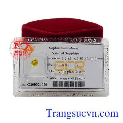 Sapphire vàng thiên nhiên cao cấp thường được sử dụng làm trang sức như mặt dây chuyền, mặt nhẫn hoặc hoa tai đeo sang trọng, thời trang và tinh tế