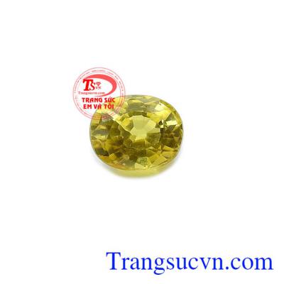 Sản phẩm với vẻ đẹp lấp lánh như ánh mặt trời là lựa chọn tuyệt vời để tôn lên phong cách thời trang riêng cho chính bạn. Sapphire vàng thiên nhiên bền đẹp, chất lượng, có giấy kiểm định đá quý đảm bảo.