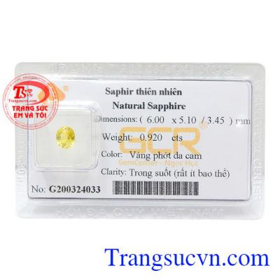 Sapphire vàng thiên nhiên cát khí là viên đá của sự ấm áp và những điều tốt đẹp