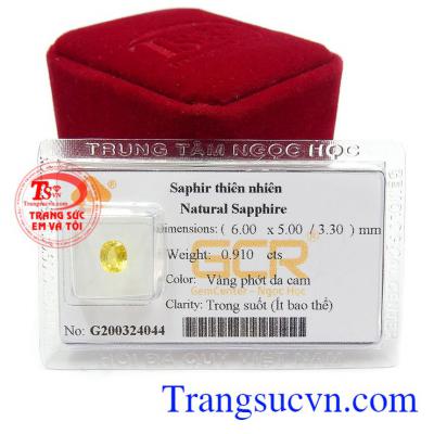 Đeo sapphire vàng bên người sẽ gặp nhiều may mắn, phú quý, quyền lực, xua tan những điều không hay nếu có