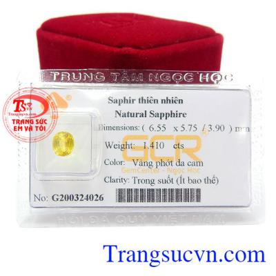 Sapphire là viên đá của tình yêu, hạnh phúc, sự thịnh vượng và bình an, nên rất được con người từ xưa đến nay ưa chuộng