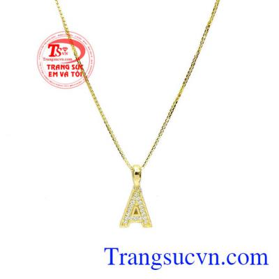  Đây cũng là một gợi ý hay để các bạn thân thiết hay các cặp đôi có thể đeo trang sức cặp cùng nhau. Bộ dây chuyền chữ A đẹp